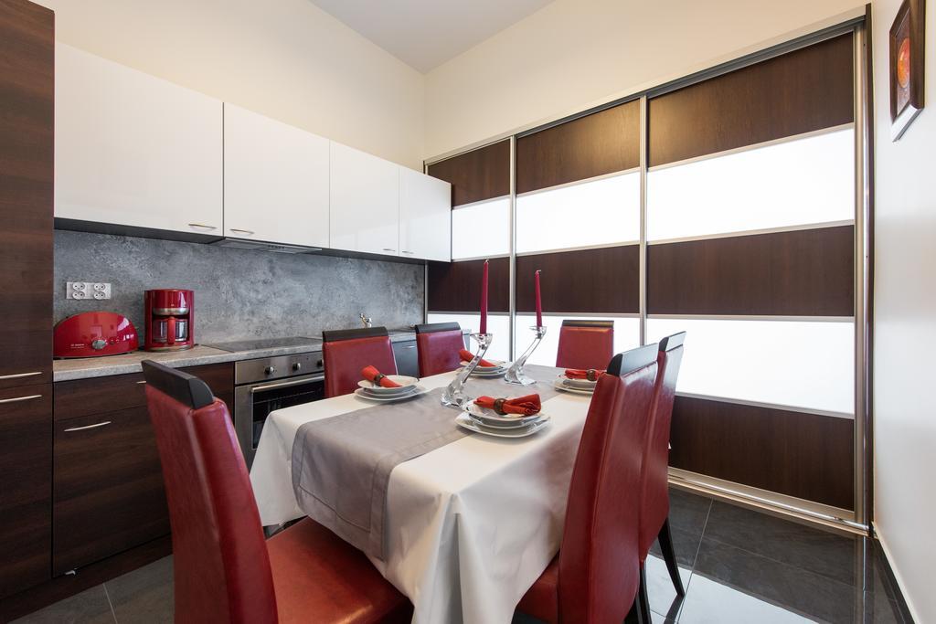 Neo Apartments كراكوفيا المظهر الخارجي الصورة